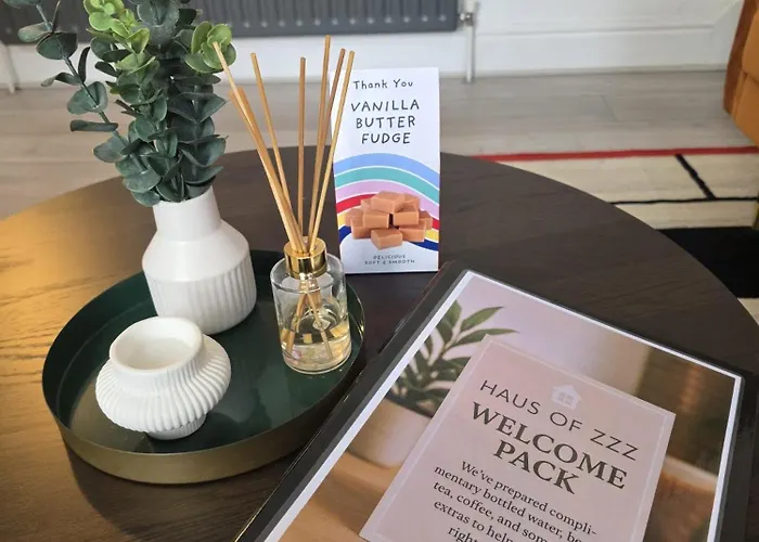 Bright And Cosy 2 Bed House With Free Parking Near The Centre Leeds (West Yorkshire)